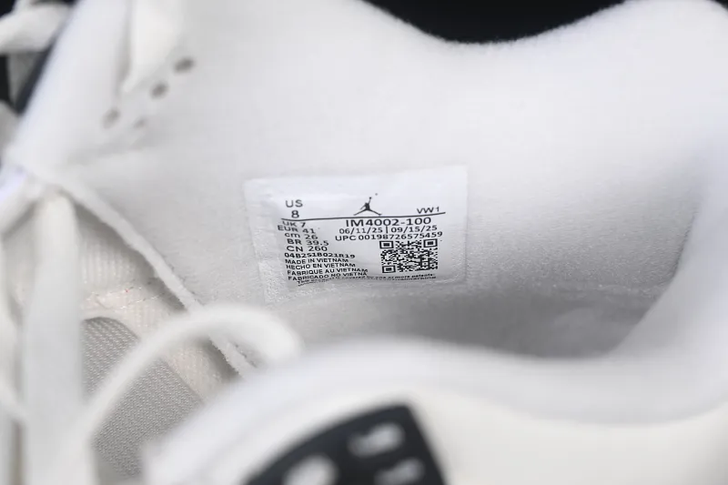 All categories Air Jordan Jordan series basketball shoes Air Jordan 4 LJR version Air Jordan 4 Retro "Flight Club" AJ4 Joe 4 Flight Club IM4002-100